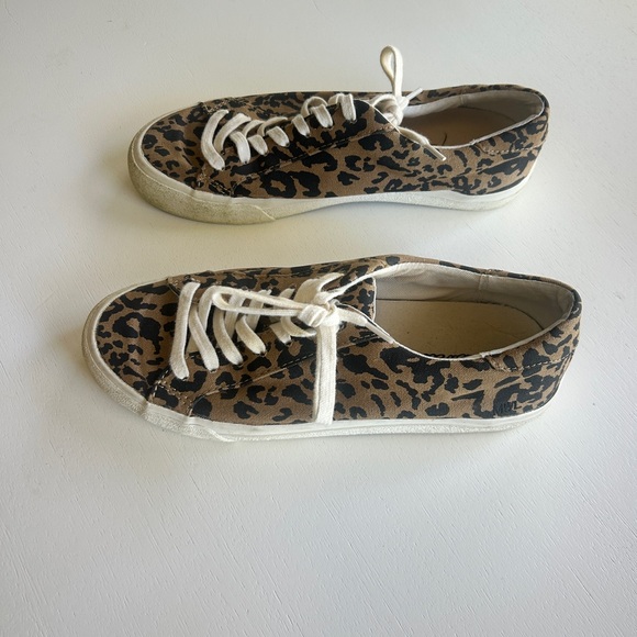 Madewell Leopard Print Sneakers with Cream Laces - Picture 4 of 6